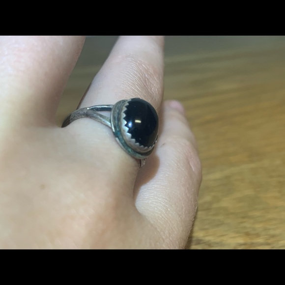 Sterling silver and obsidian ring - Picture 10 of 13